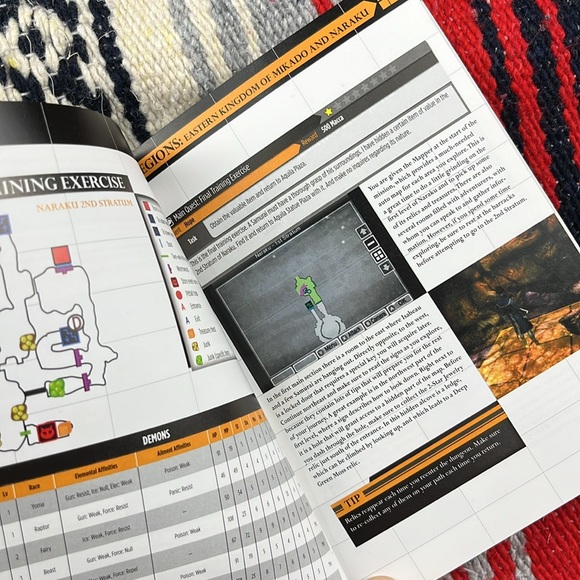 Shin Megami Tensei IV | Strategy and Design Book - Picture 3 of 3